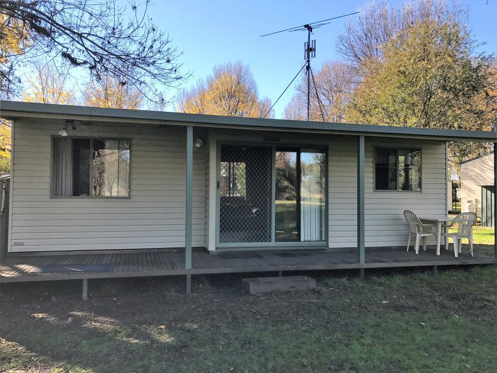 Colac Colac Caravan Park Corryong Ngoại thất bức ảnh